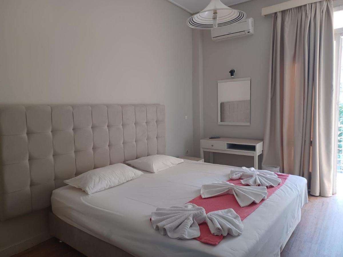 City Center Hotel Kalamata Esterno foto