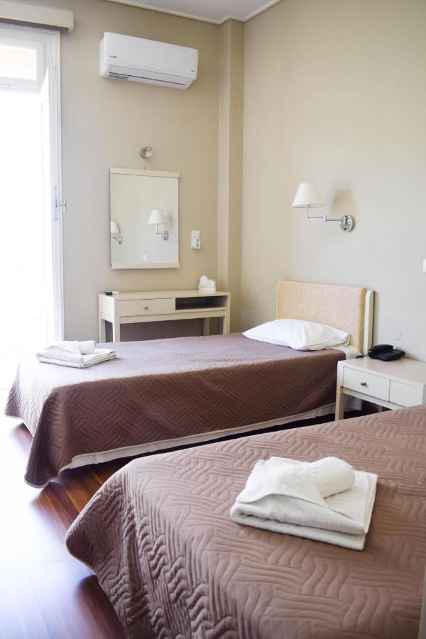 City Center Hotel Kalamata Esterno foto